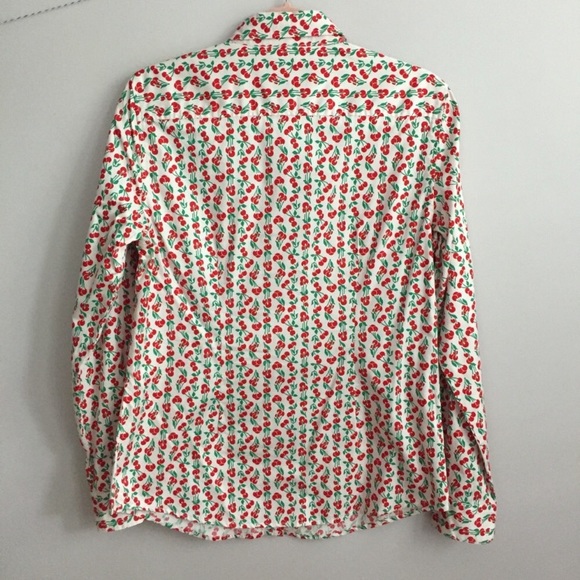 Cherry print C wonder button down top - Picture 4 of 4